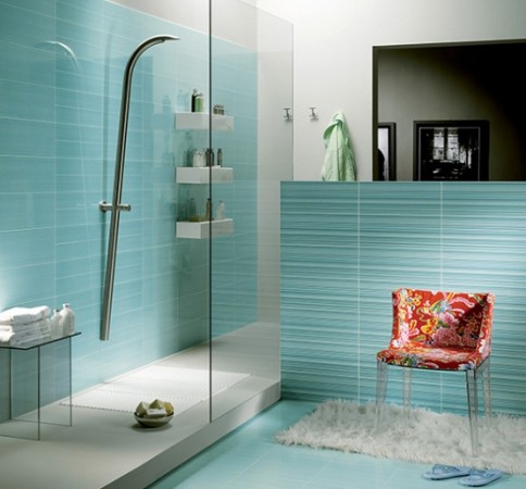 Beautiful-design-of-tile-for-small-bathroom