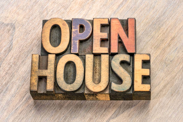 Eazy Tips: The Pros & Cons Of An Open House In Real Estate